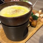 Cheese Meets Meat - 