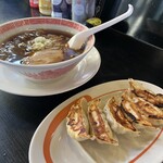 幸楽苑 - 料理写真:郡山ブラック&餃子セット(¥500税込み)
