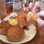 洋菓子と喫茶のこがね - 食べ放題のパン（セットを注文すると食べれますよ）