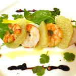 (10/4昼)海老とグレープフルーツ、ロケットのサラダ、コリアンダー風味