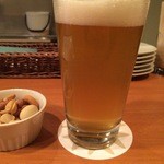 Beer Bar CROWD - 泡もいい感じです。