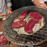熟成豚ホルモン えいじ - 