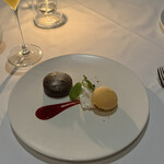 RESTAURANT DAZZLE - 