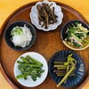 定食や