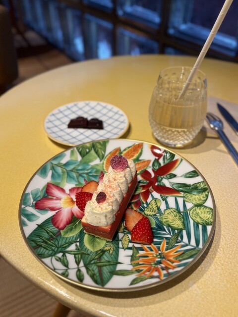 Hermes Cafe Ginza - Ginza/Cafe | Tabelog