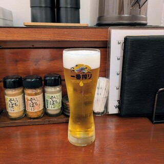 手打ちそばさくら - ドリンク写真:生ビール 400円