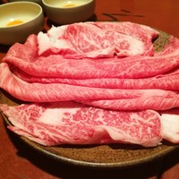 すき焼割烹 日山 - 肉