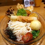 マルヨシ製麺所 - プレミアム天盛りぶっかけうどん