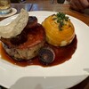 Pig & Palm - 豚肉とマッシュポテトのベリーソース