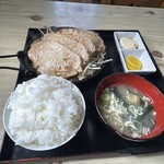 かね山 - しょうが焼き定食¥1000