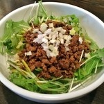 四川担担麺 阿吽 - 辣油肉飯　450円