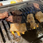 ここ肉 - 