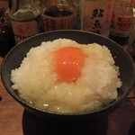 シャンパン&醤油バー フルートフルート - めんどくさいけどテンションの上がる卵かけご飯：600円 