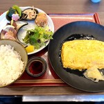 和心だし巻き家 こんび - だし巻きお造り定食（税込1,320円）