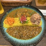 スパイシーカリーハウス半月 - 