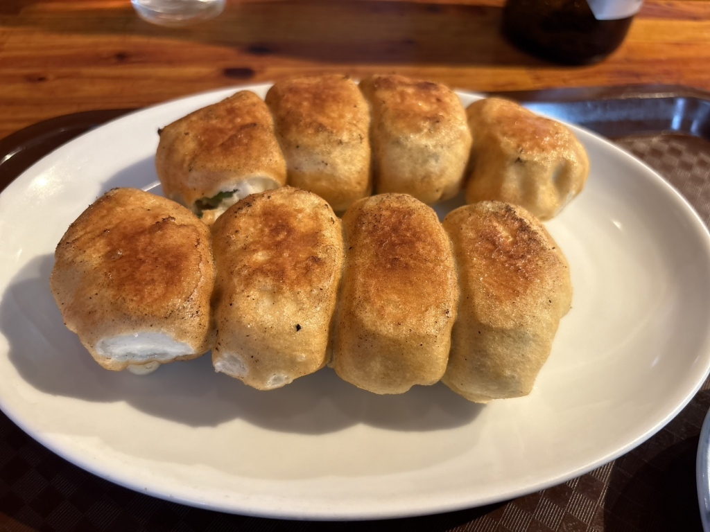 亀有 ホワイト 餃子