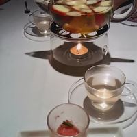 京 静華 - 