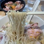 中華そば 結。 - 麺