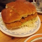 カツサンドも大きい♪