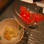 前菜。何か分からないけど美味しい。