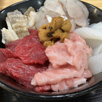 塩釜仲卸市場 マイ海鮮丼コーナー - 料理写真: