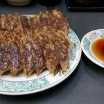 餃子専門店としや - 餃子三人前
