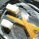 エクアトゥール - フロマージュ　3種類の盛合せ