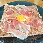 Cafe Creperie Antenne - 
