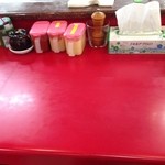 ラーメン 杉田家 - 卓上