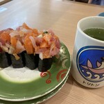 海鮮寿し トリトン - 料理写真:海鮮爆弾軍艦です☆　2026-0520訪問