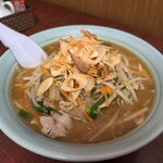 一福飯店 - 料理写真:ネギ味噌ラーメン 800円