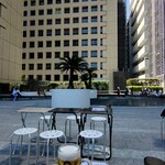 四文屋 - ドリンク写真:外呑みサイコー