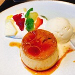 桜珈琲 - 料理写真:プリンアラモード