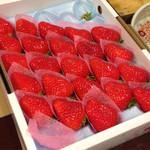 うを徳 - デザートは徳島産さくらももいちご