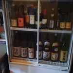 中村食堂 - 大切な酒は冷蔵庫保存