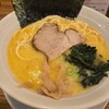 横浜らぁめん 桜花 西口本店