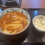 丸亀製麺 - 料理写真:トマたまカレーうどん