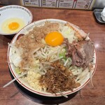 ラーメン豚山 - 料理写真: