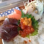 マルトマ食堂 - 半分食べてもこんなにありますっ