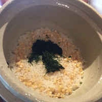 魚菜料理 縄屋 - ⑦じんば（ほんだわら）とおあげの炊き込み御飯