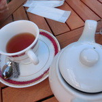 Hako Kafe - 紅茶はポットで