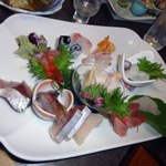 秀浜 - お造り盛り合わせ　少し食べた後