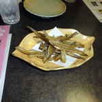 秀浜 - キスの骨せんべい