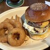コディーズ - ベーコンチーズバーガー+オニオンリング