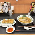 日高屋 - 