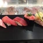 すしざんまい - すしざんまい 本店　特選五貫にぎり　1180円