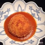 青山きいろ - カニクリームコロッケ。