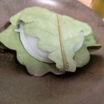 萬御菓子誂處 樫舎 - 