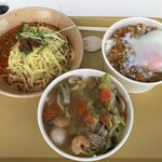 四川担担麺 - 
