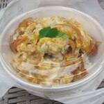 とりかつ丼の黒兵衛 小倉 旦過市場店